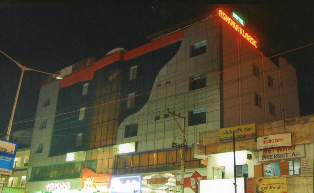 Hotel Ashoka Klassic Hyderabad Exterior foto